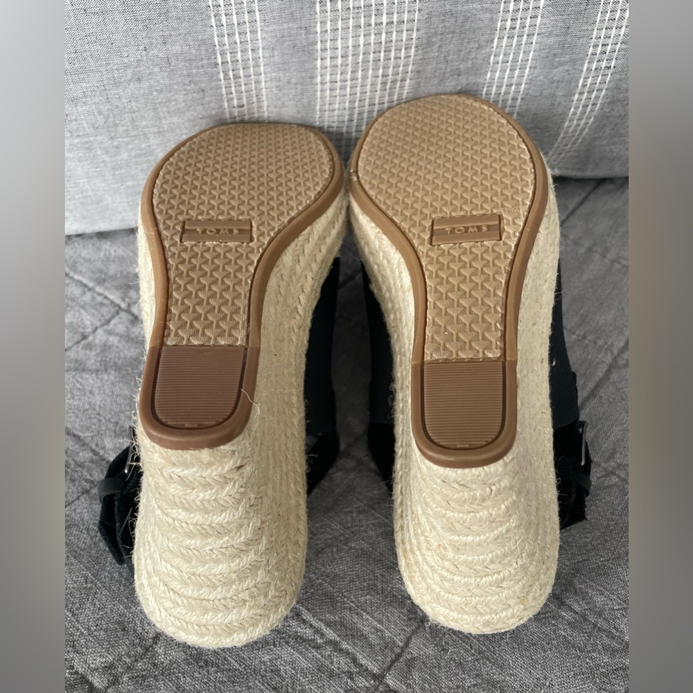 Toms Monica Black Oxford Espadrille Wedge Sandals 7.5 Like New - Picture 9 of 9